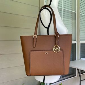 Michael Kors Jet Set Medium Saffiano Leather Pocket Tote Bag